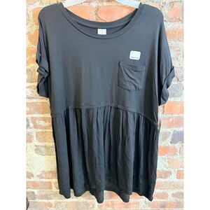 TIME & TRU • MATERNITY • Black Peplum Jersey Tshirt • Maternity Size L • NWT